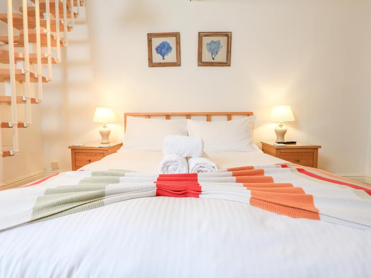 The Corner House Apartment Dartmouth Luaran gambar